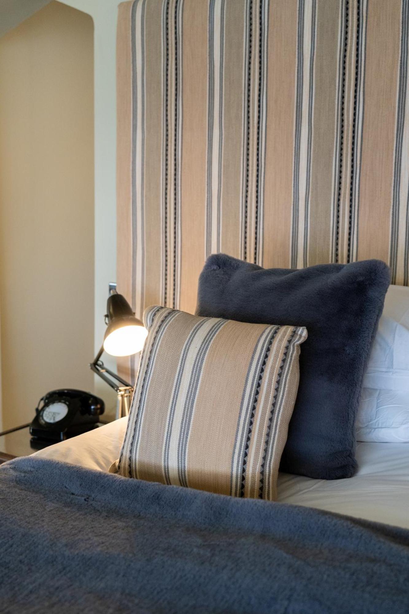 The Pier Hotel Harwich Esterno foto